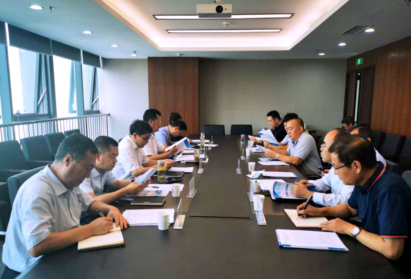 1599638174314049919.png 图片1.png